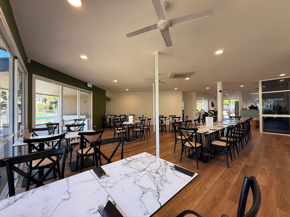 Kellys Beach Resort 29/49