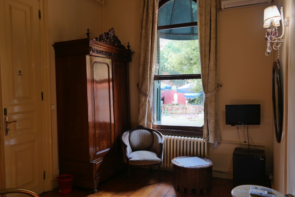 Anastasia Meziki Hotel 33/49