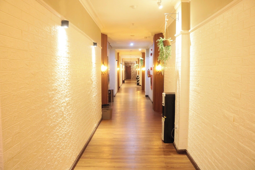 Royal Park Hotel Samarinda 47/51