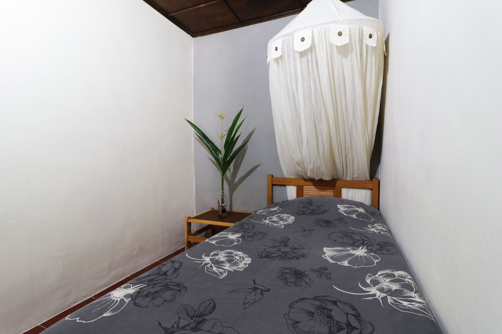 Bagus Bay Guest House 37/53