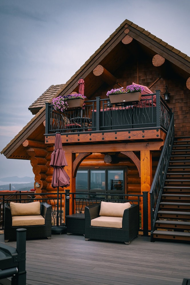 Coyote Bluff Estate 3/48