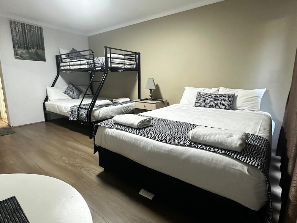 Albury Garden Court Motel 20/50