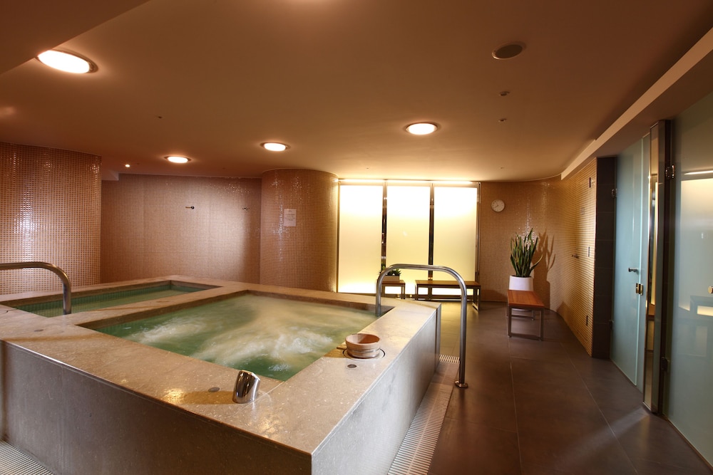 Shangri-La Far Eastern Tainan 20/50