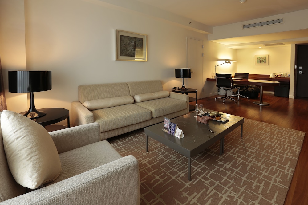 Kukdo Hotel 35/39