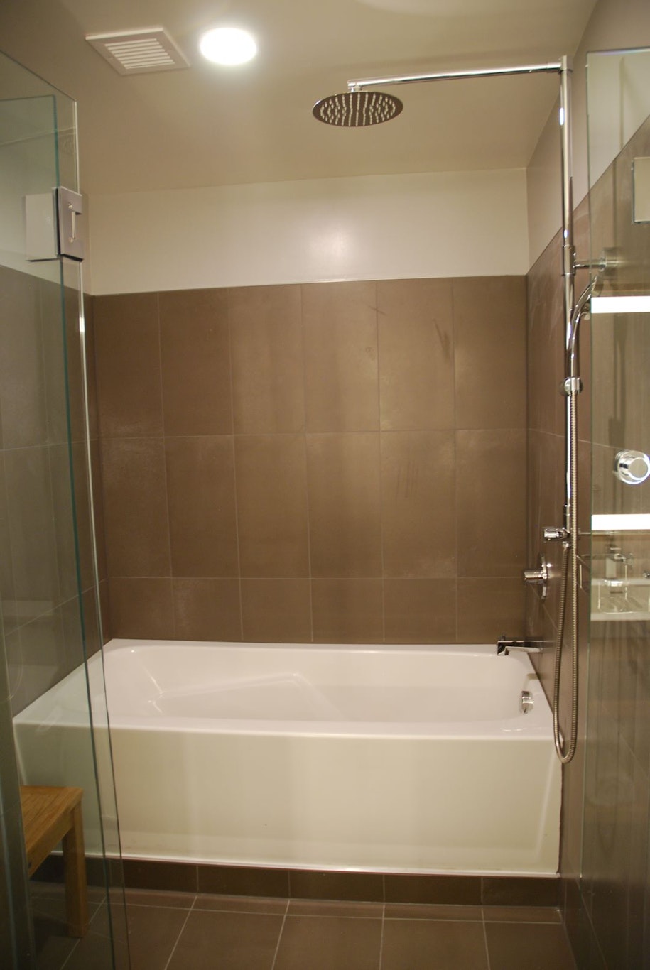 Cedartree Hotel Portland Hillsboro 4/30