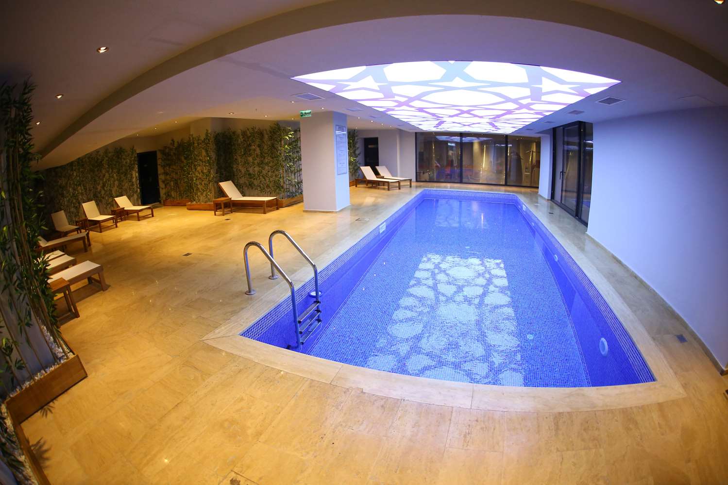 Tryp By Wyndham Istanbul Sancaktepe 37/72