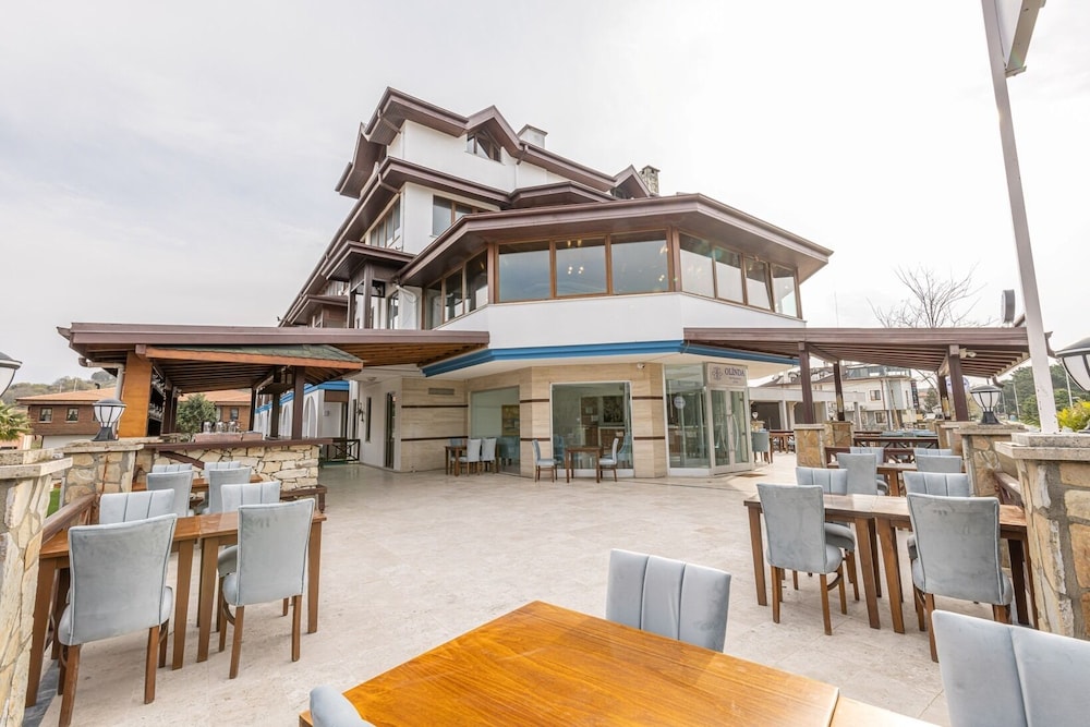 Gunay Hotel 3/45