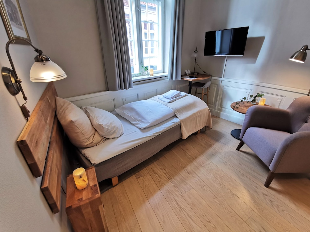 Hotel Dagmar 22/34