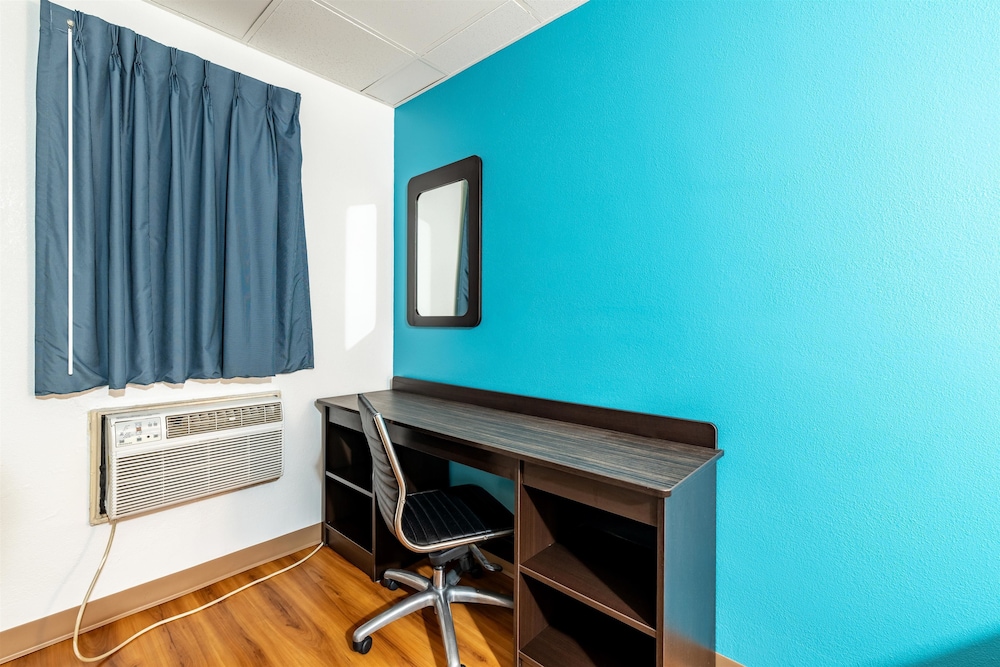 Motel6 Elmsford, NY - White Plains 49/50