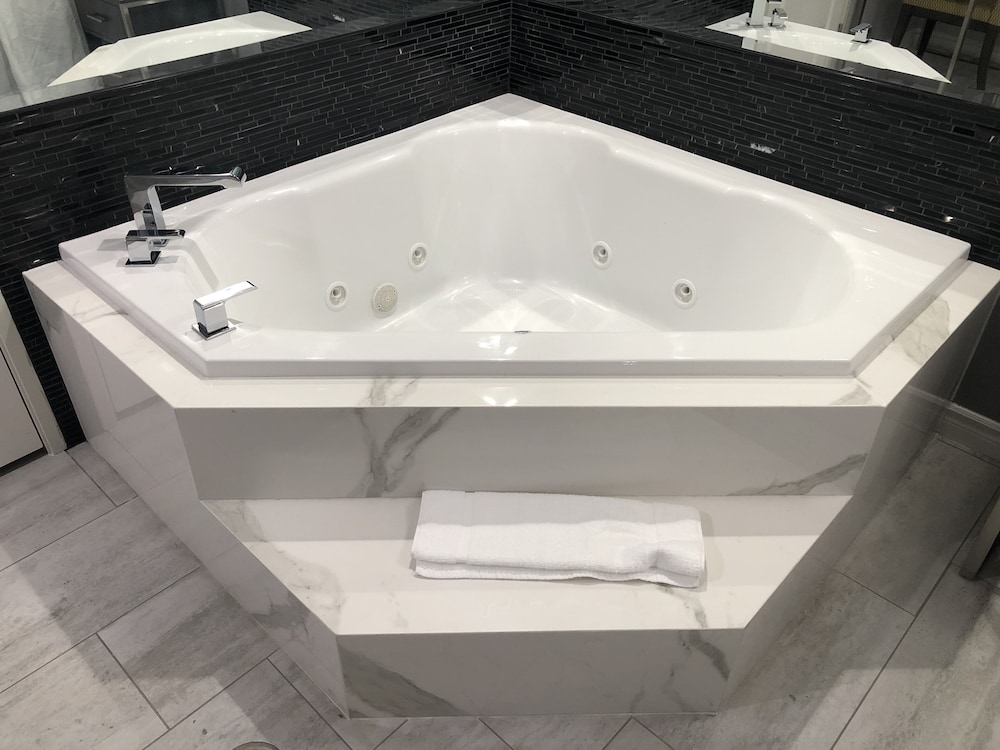 Travelodge Inn Suites By Wyndham West Covina 26/36