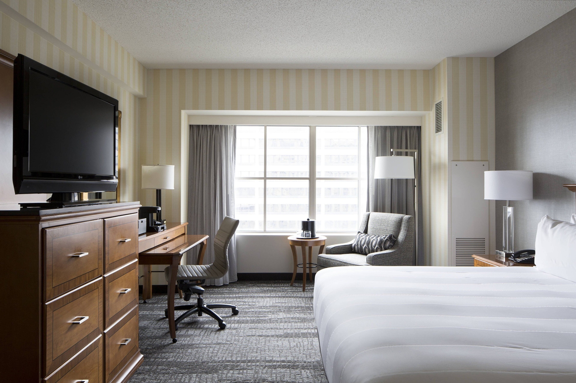 غرفة بسرير كينج، Marriott Hartford Downtown 6/10