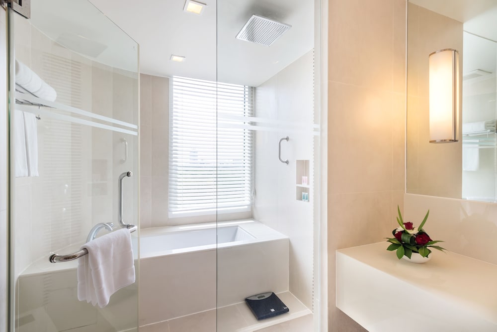 SORA Resort & Suites Sukhumvit 18/73