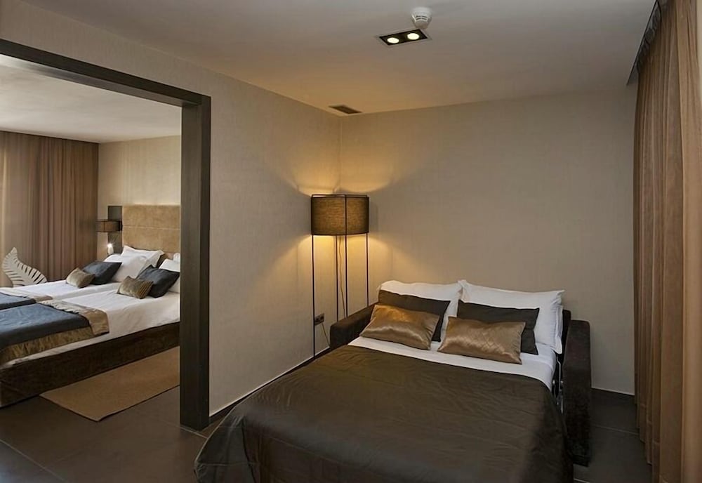 Hotel Constanza 14/64