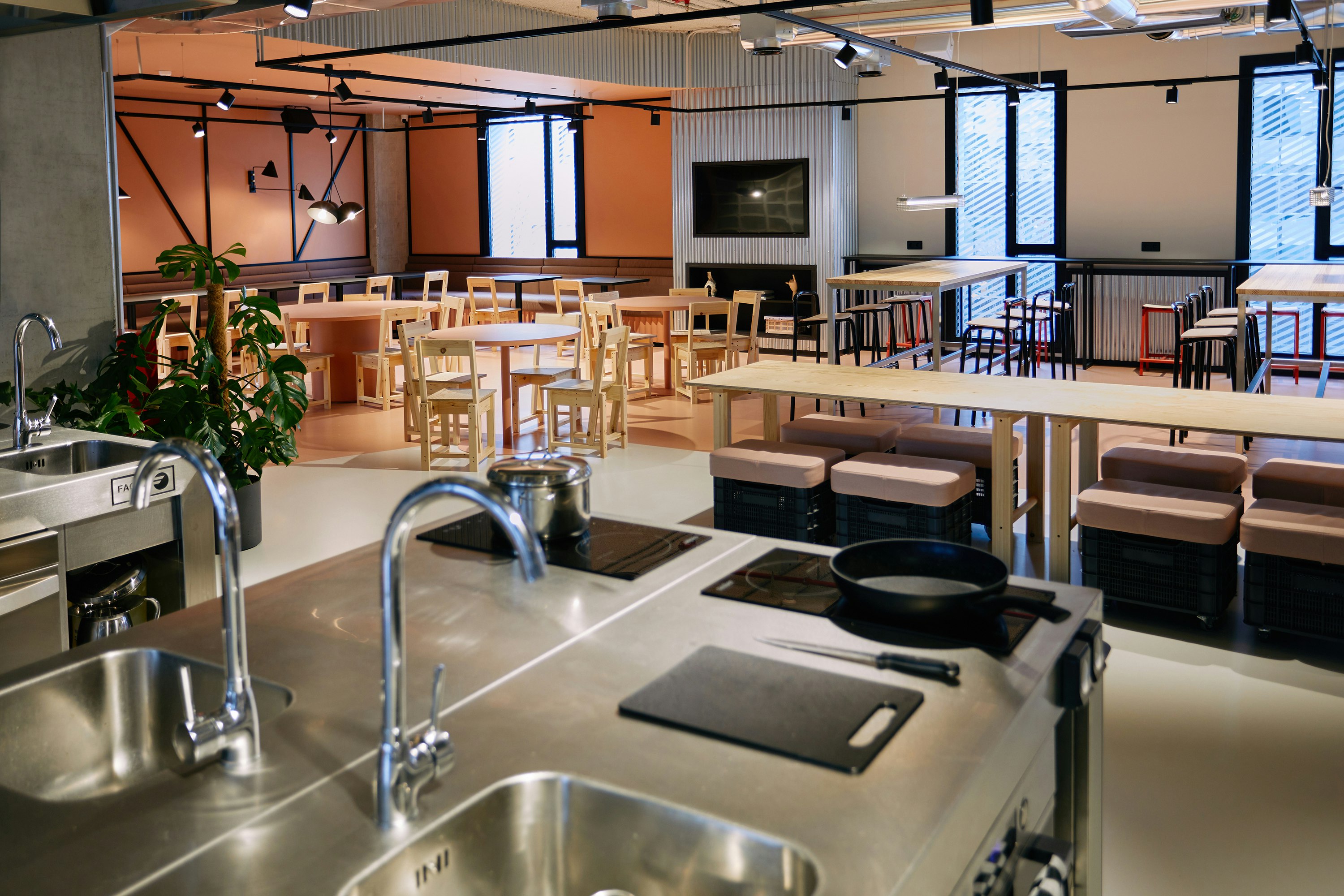 The Social Hub San Sebastian 59/61