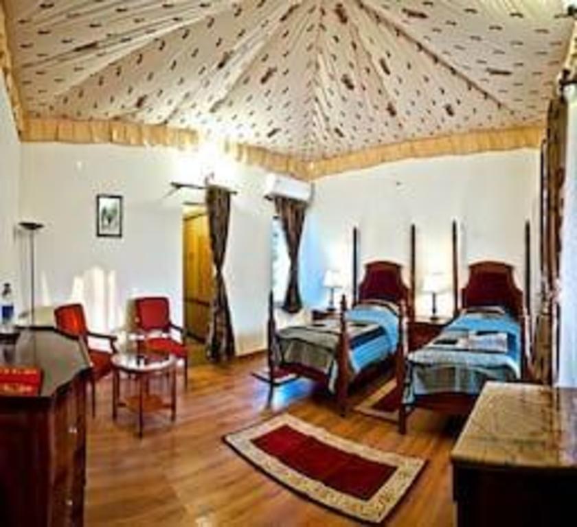 كوخ فاخر بسرير كوين، Lohana Village Resort 2/2