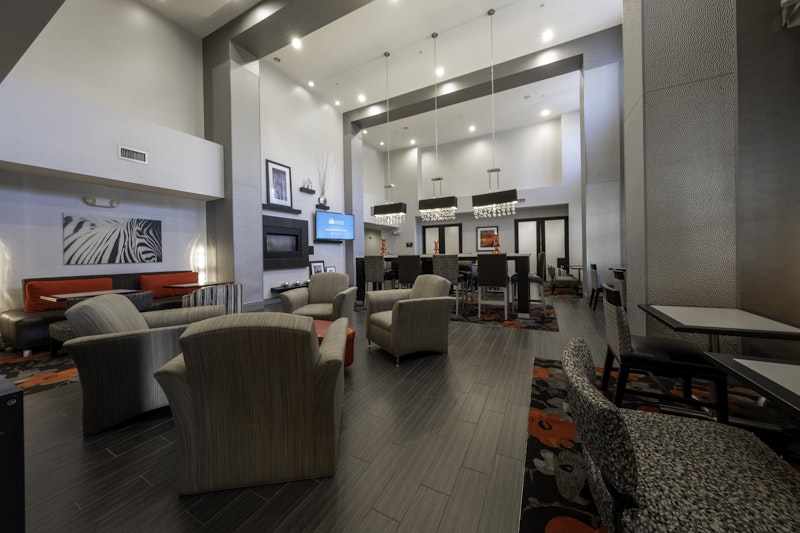 Hampton Inn And Suites Dupont 33/46