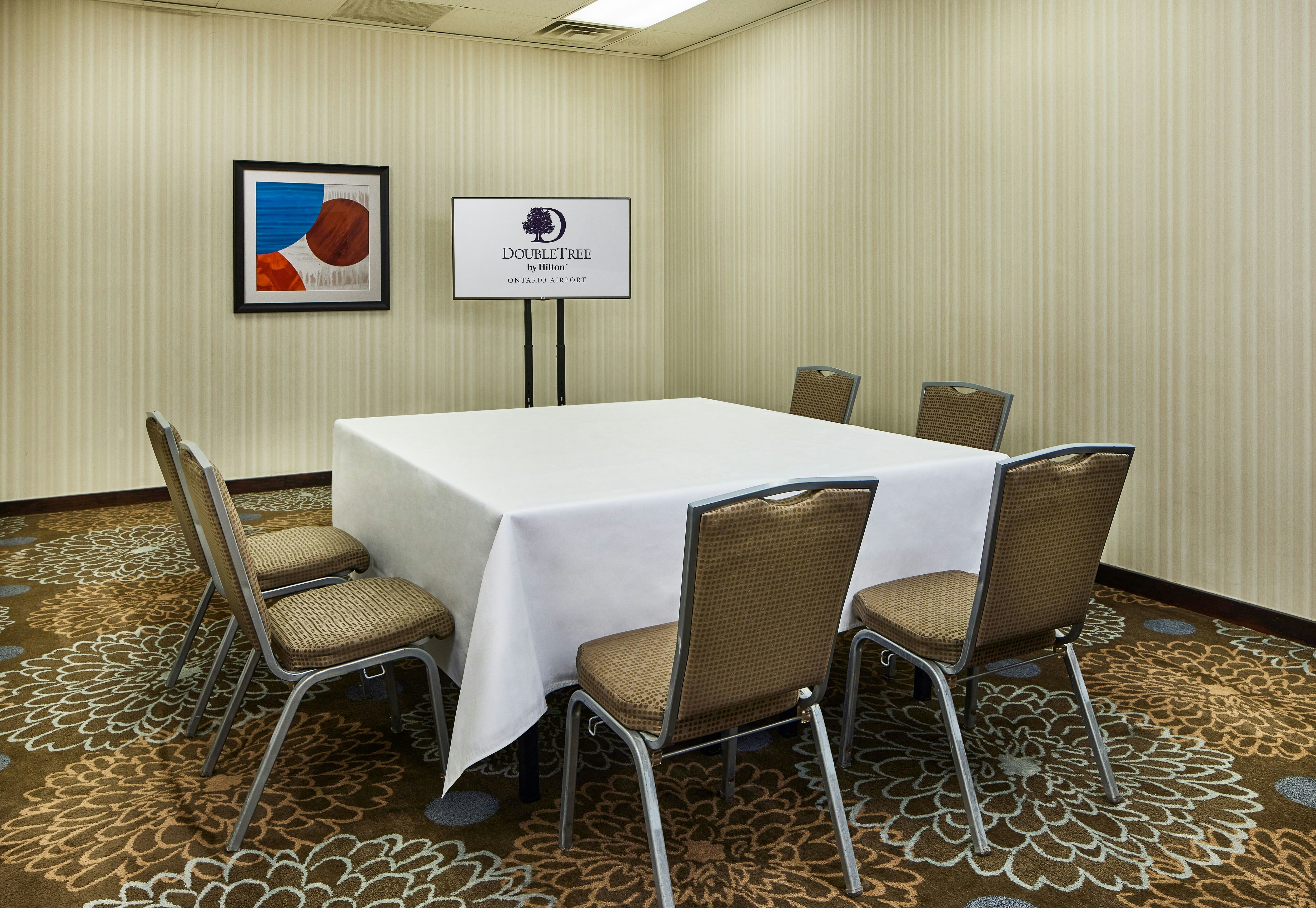 DoubleTree by Hilton Hotel Ontario Airport 54/62
