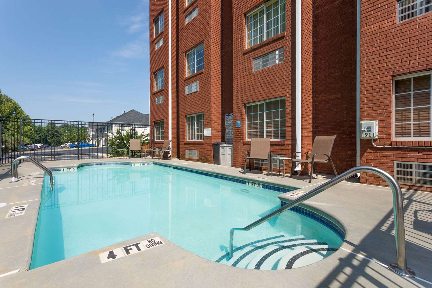 Microtel Inn Suites By Wyndham Stockbridge Atlanta I 75 48/58