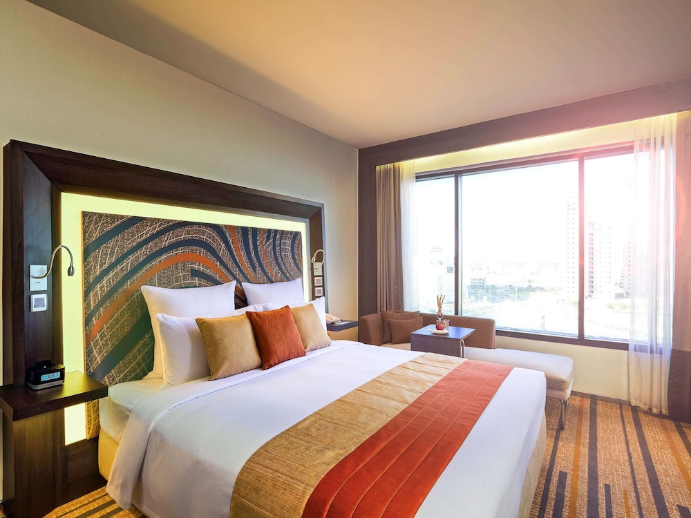 SUPERIOR, KING BED