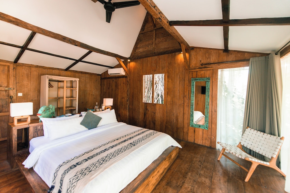 Coconut Garden Resort 11/50