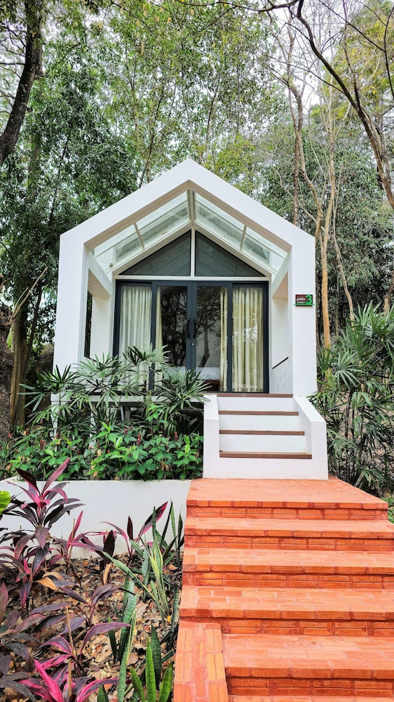 Dara Express Inn by Angkor Green Gardens 12/56