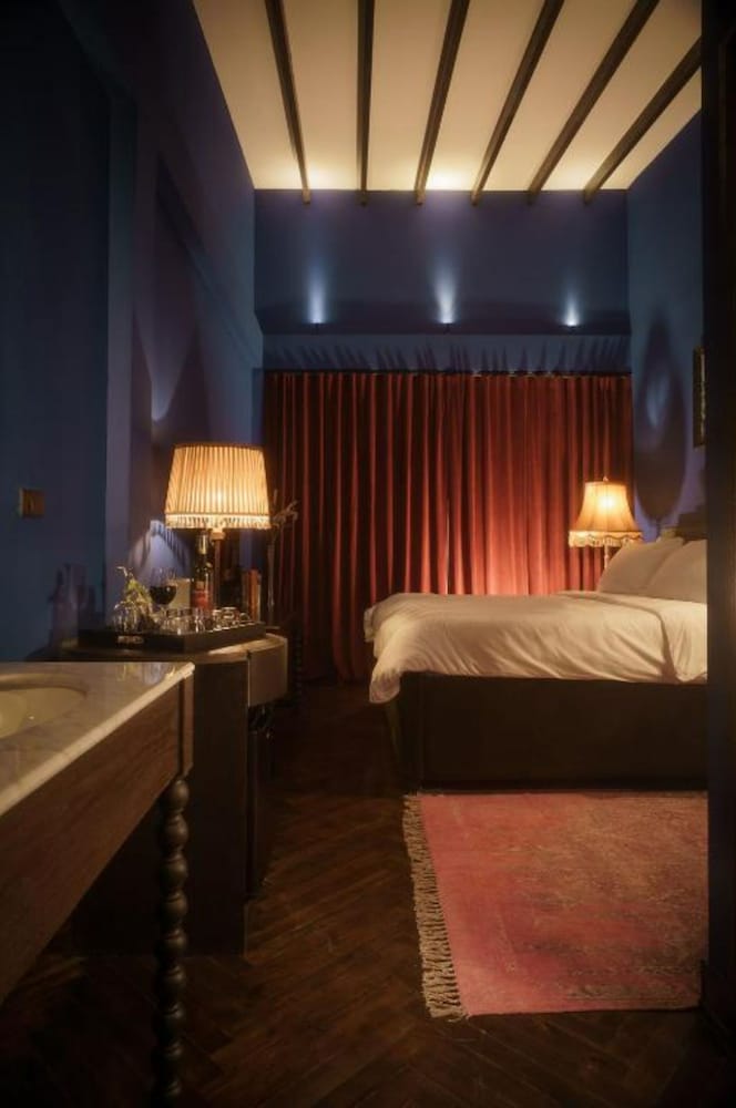 Baan Tuk Din Hotel 32/50