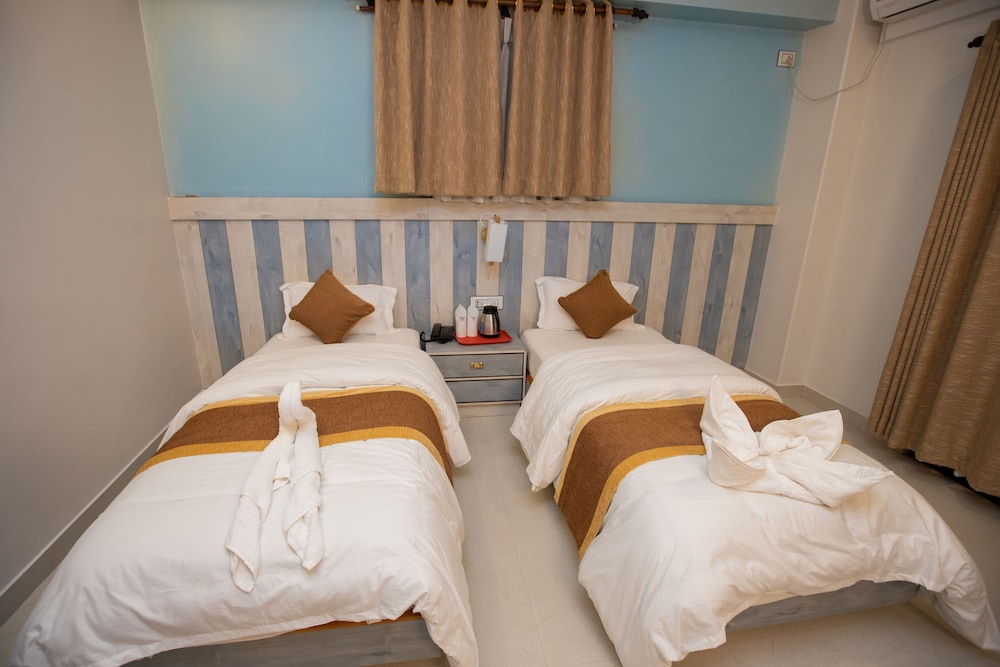 Hotel Visitors Inn P. Ltd 16/31