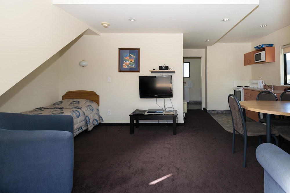 Ashleigh Court Motel 29/37