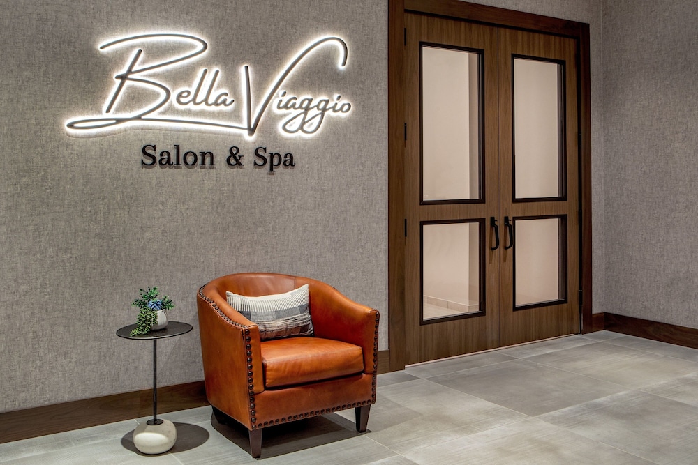 The Artisan at Tuscan Village, Salem, a Tribute Portfolio Hotel 2/50