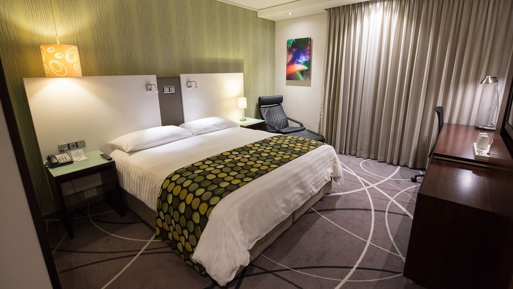 Hotel Verde Cape Town Airport 13/78