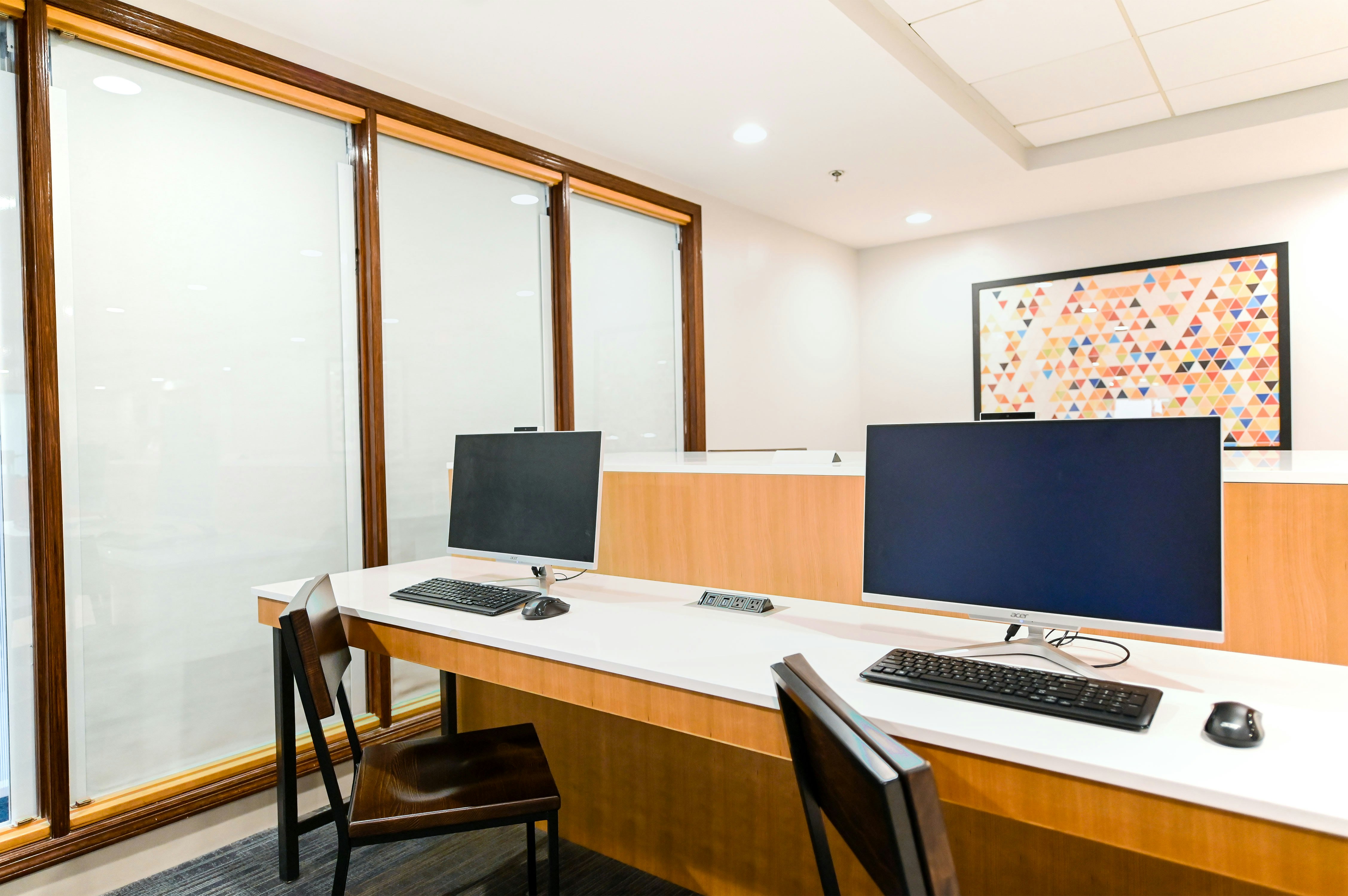 Holiday Inn Express Richmond Airport 48/60