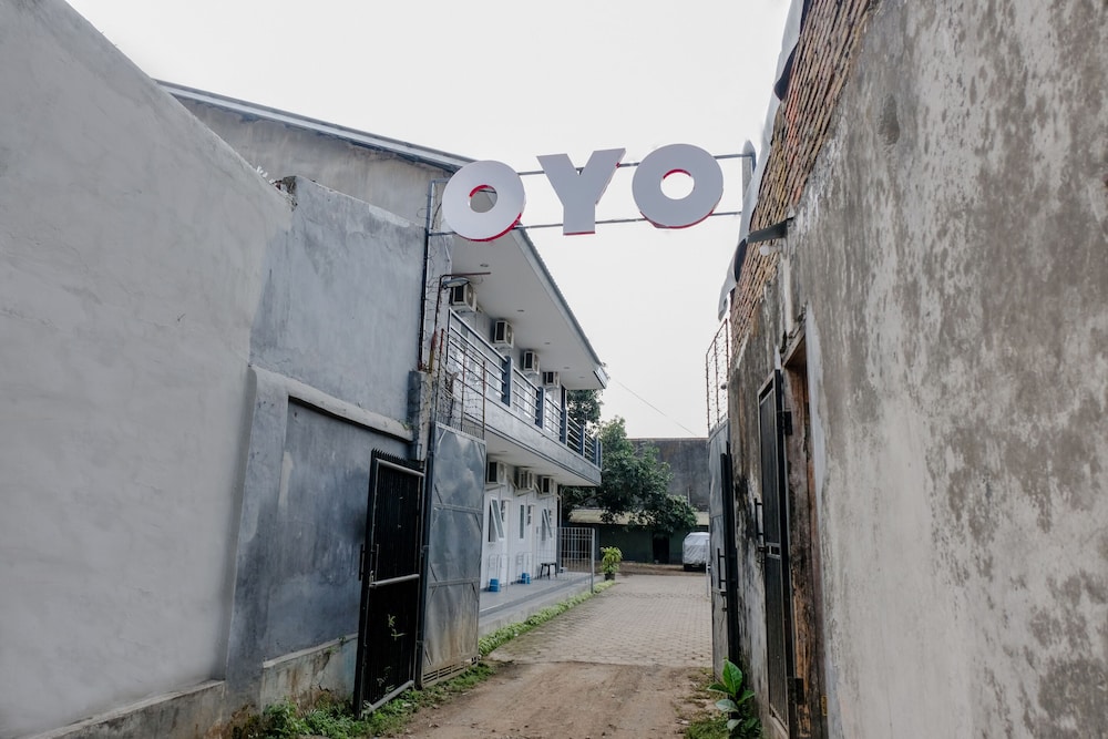 Hotel Super OYO Capital O 1176 J3 Residence Syariah 50/51