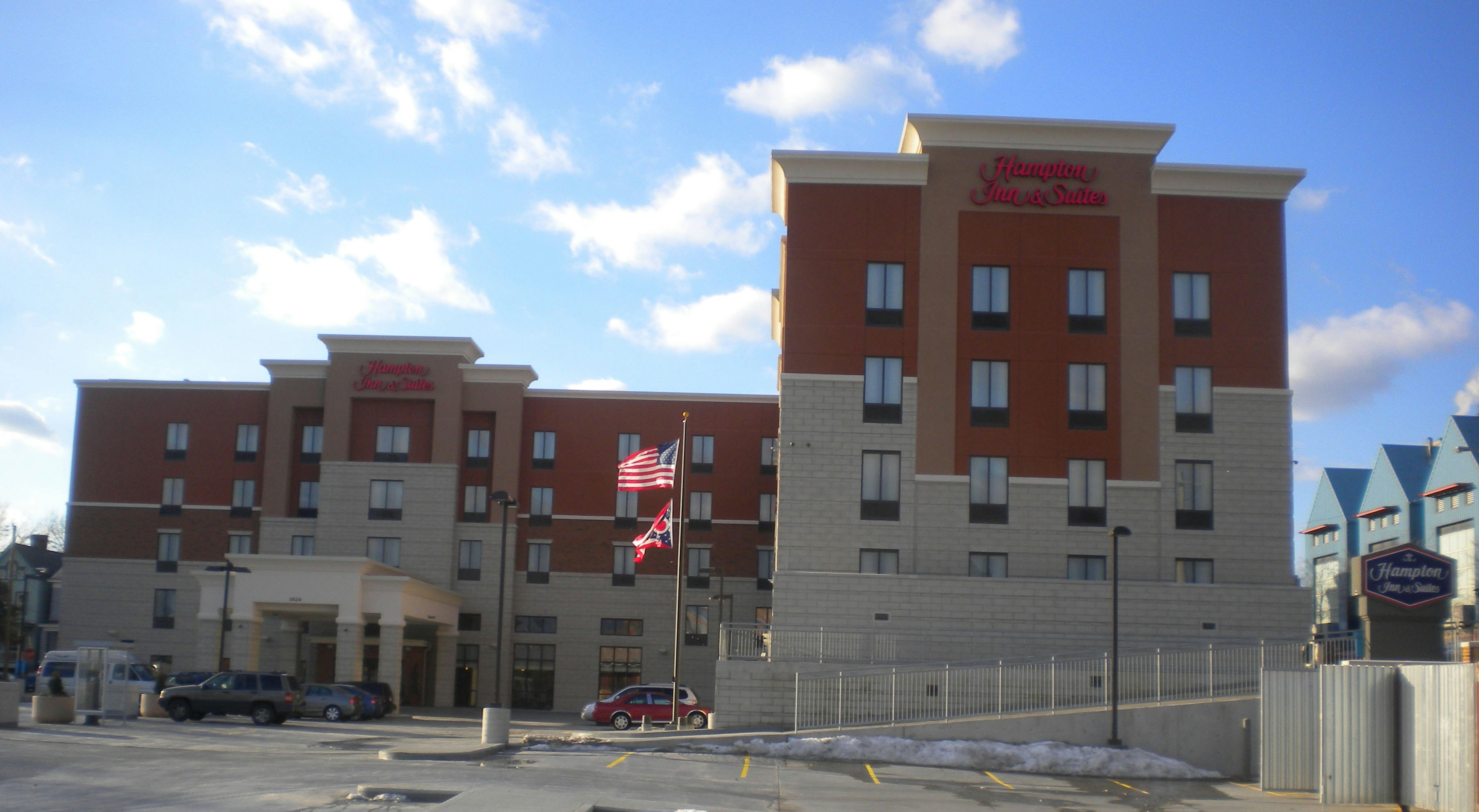 HAMPTON INN AND SUITES CINCINNATI UPTOWN UNIVERSITY AREA OH in CINCINNATI - OH