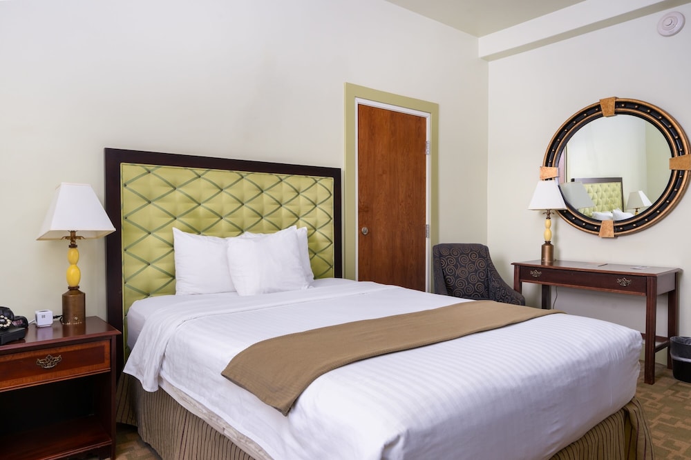 Murray Hotel 23/40