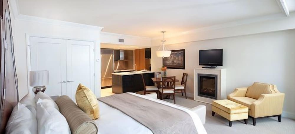 L'Hermitage Hotel 15/70