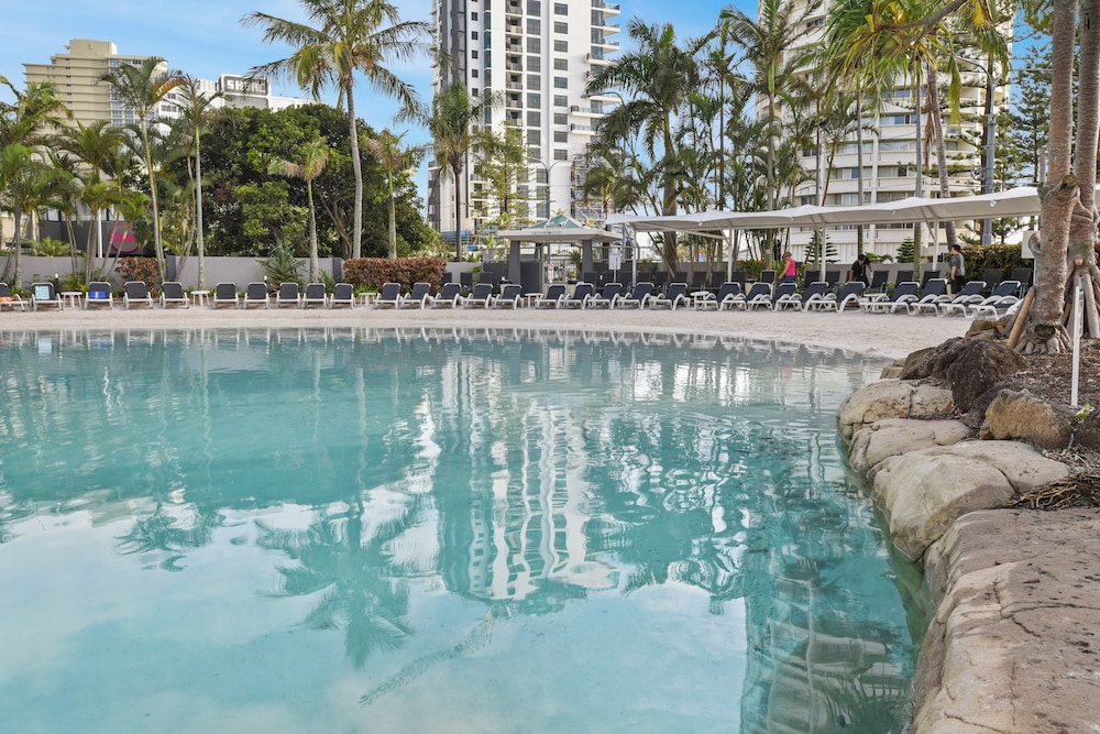 Mantra Crown Towers Surfers Paradise 64/95