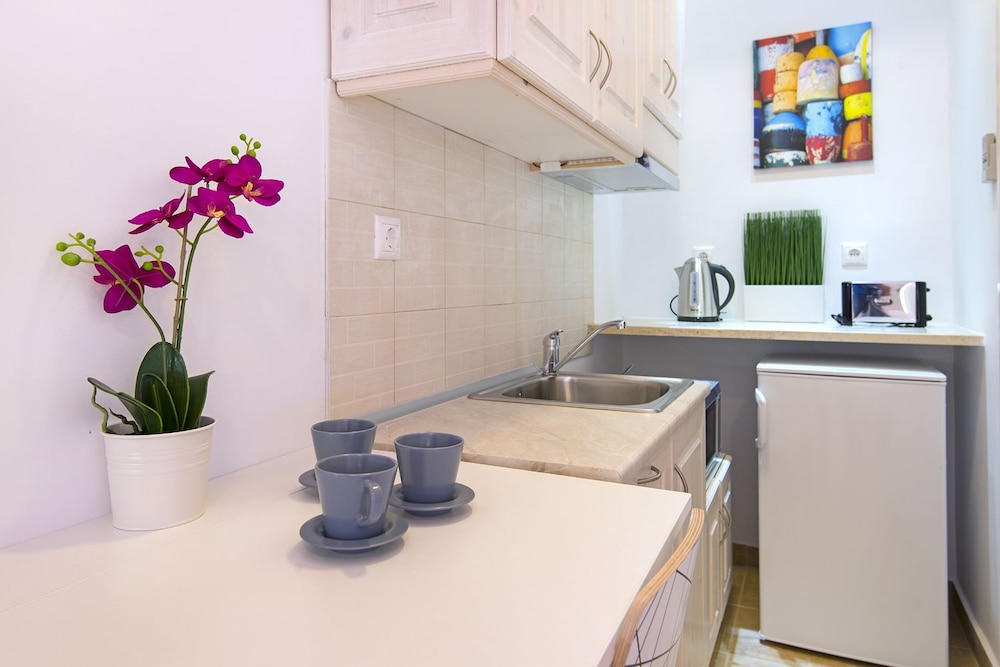 Lindos Harmony Suites 8/50