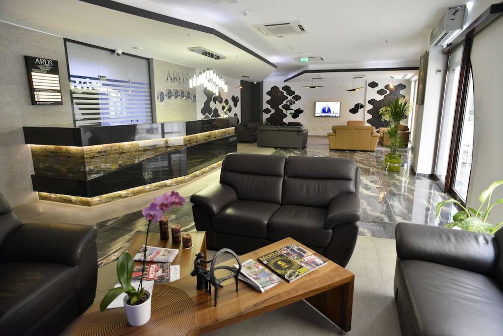 Arus Hotel 50/62