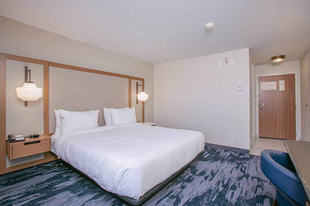 Fairfield Inn Ponca City 10/26