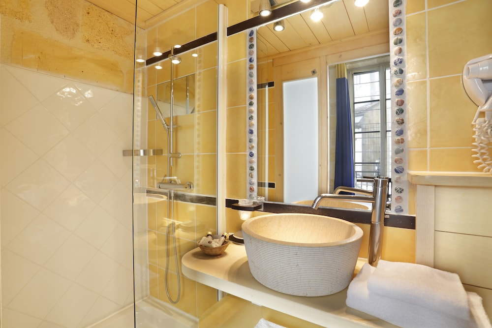 Hotel La Tour Intendance, Bordeaux 22/60