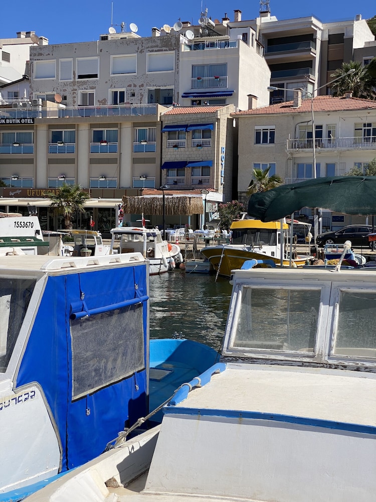Larimar Boutique Hotel 47/50