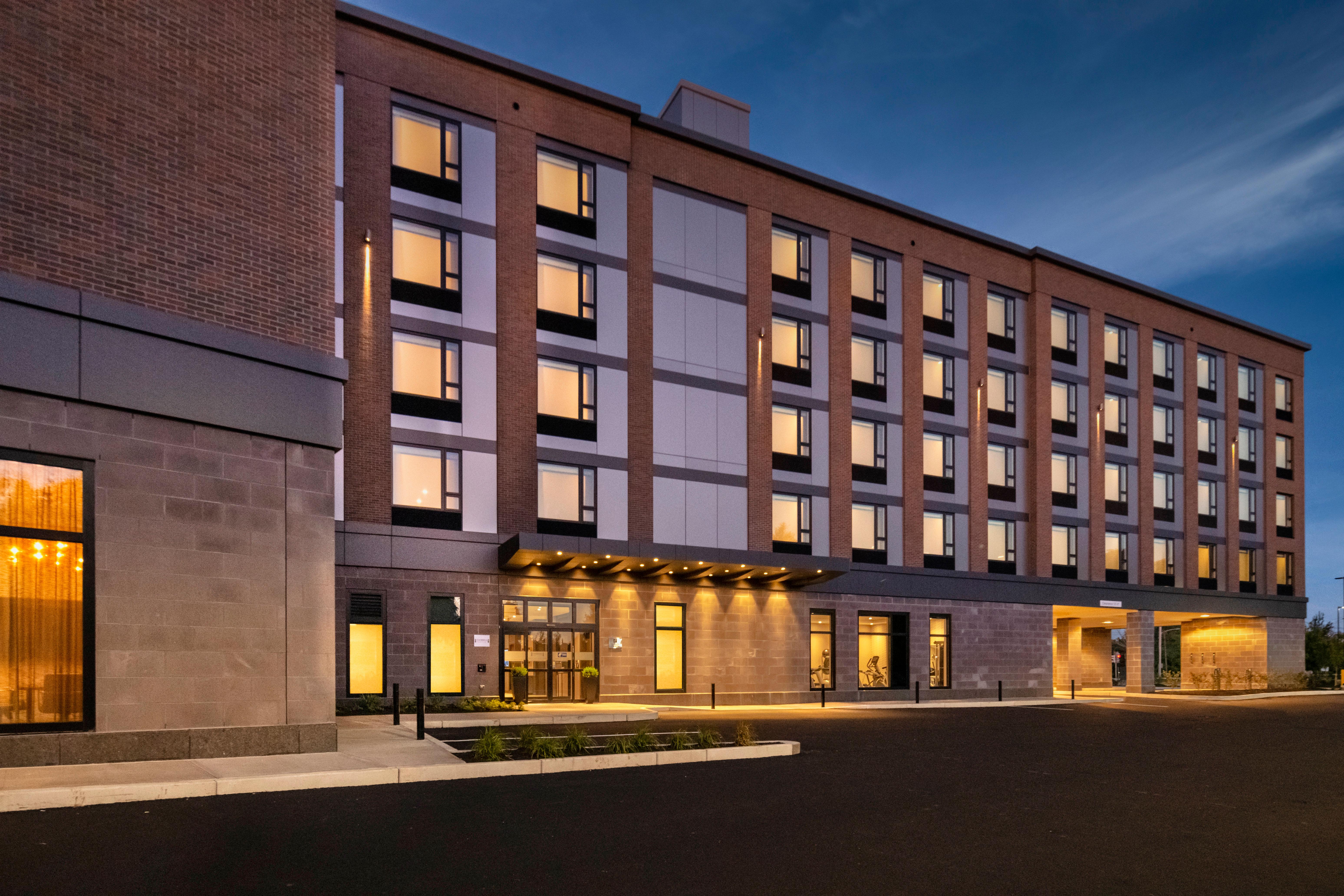 Holiday Inn Express Boston Logan Airport - Revere 3/53