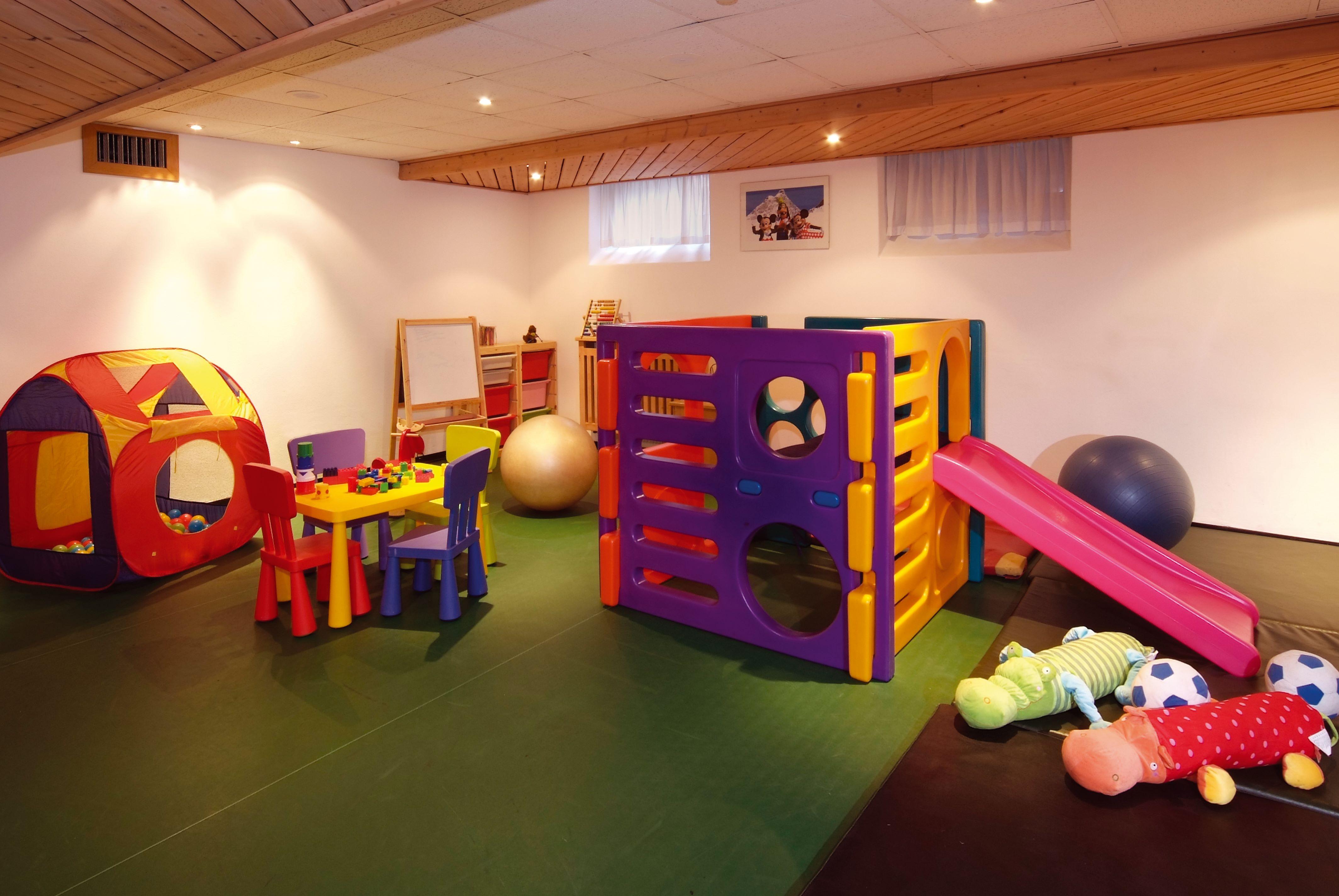 Sertorelli Sporthotel 25/28