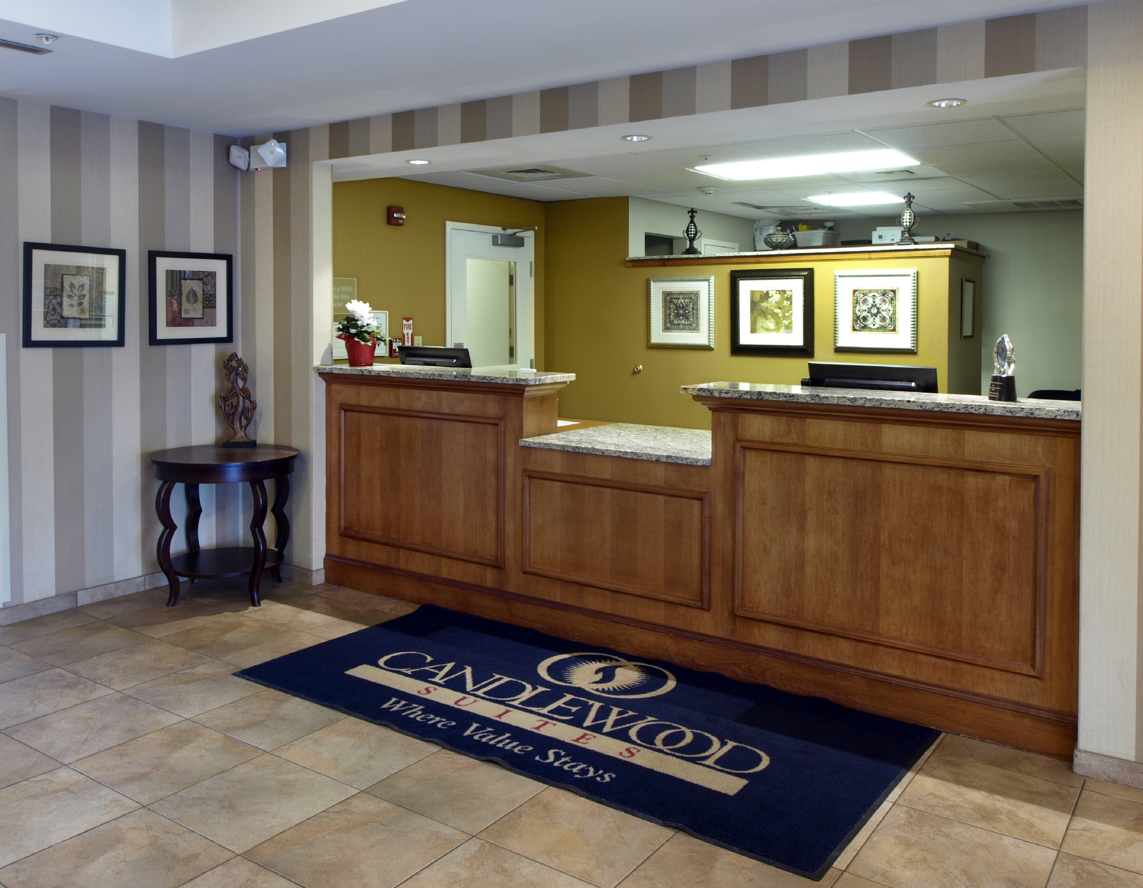 CANDLEWOOD SUITES BUFFALO AMHERST 16/77