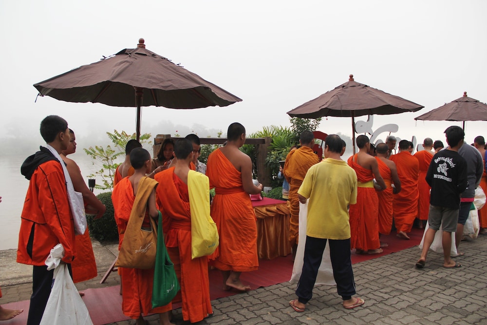 Namkhong Riverside 30/40