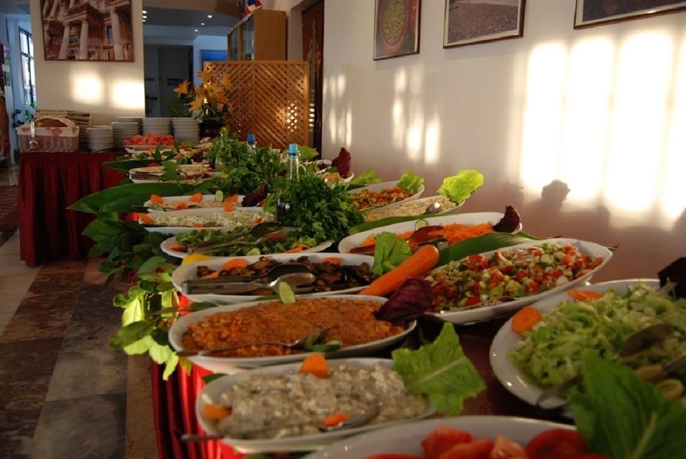 Cidihan Hotel 8/21