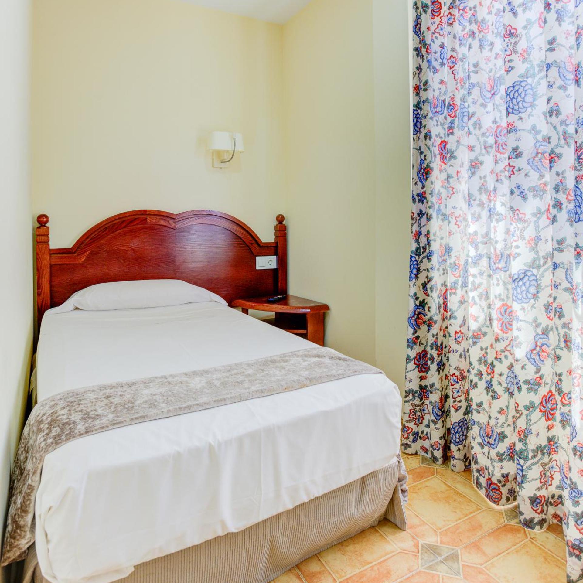 Hotel Pizarro 25/52