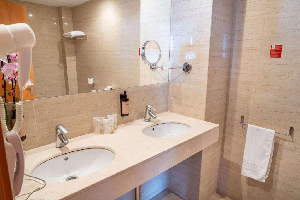 غرفة بسرير كينج، Hotel Faranda Marsol Candas, Ascend Hotel Collection 8/9