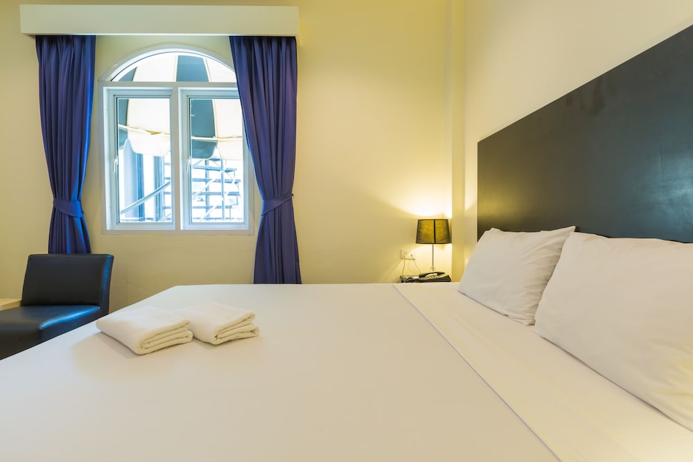 SUPERIOR, DOUBLE BED