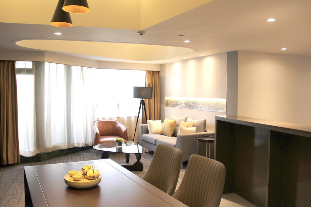 Grand Mercure Shanghai Hongqiao 53/79